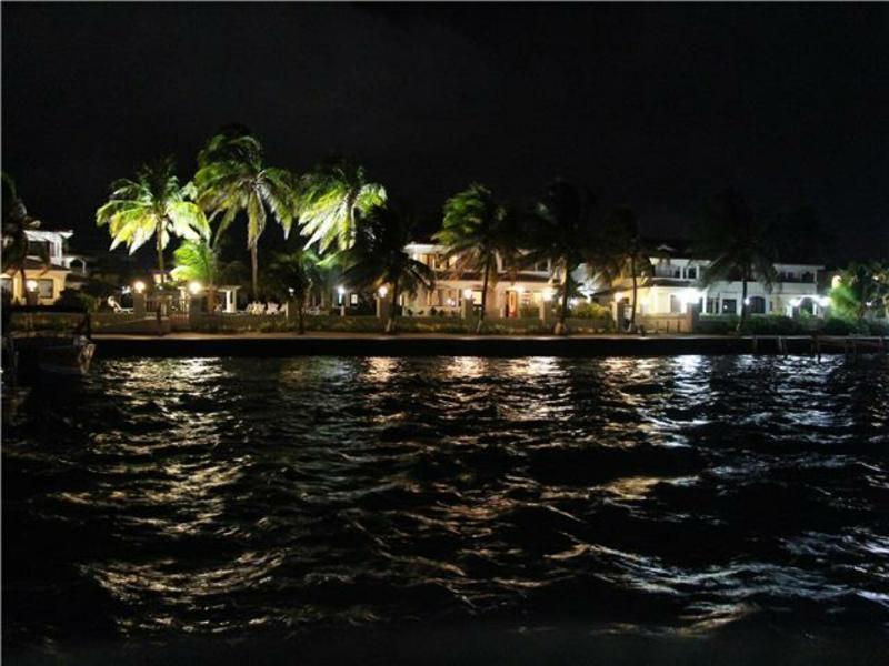 Hotel Isla Bonita Yacht Club San Pedro  Exterior foto